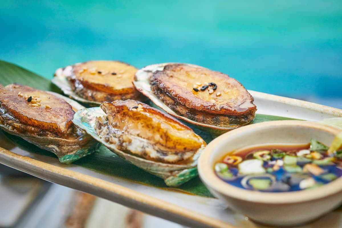 갈치바다 애월점 전복버터구이와 오션뷰